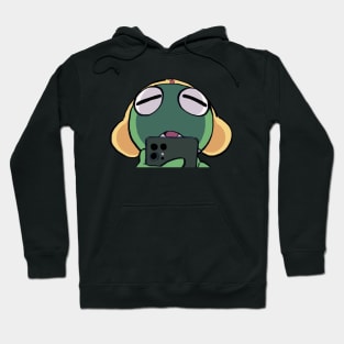 I draw keroro looking at phone / Sergeant Keroro Hoodie